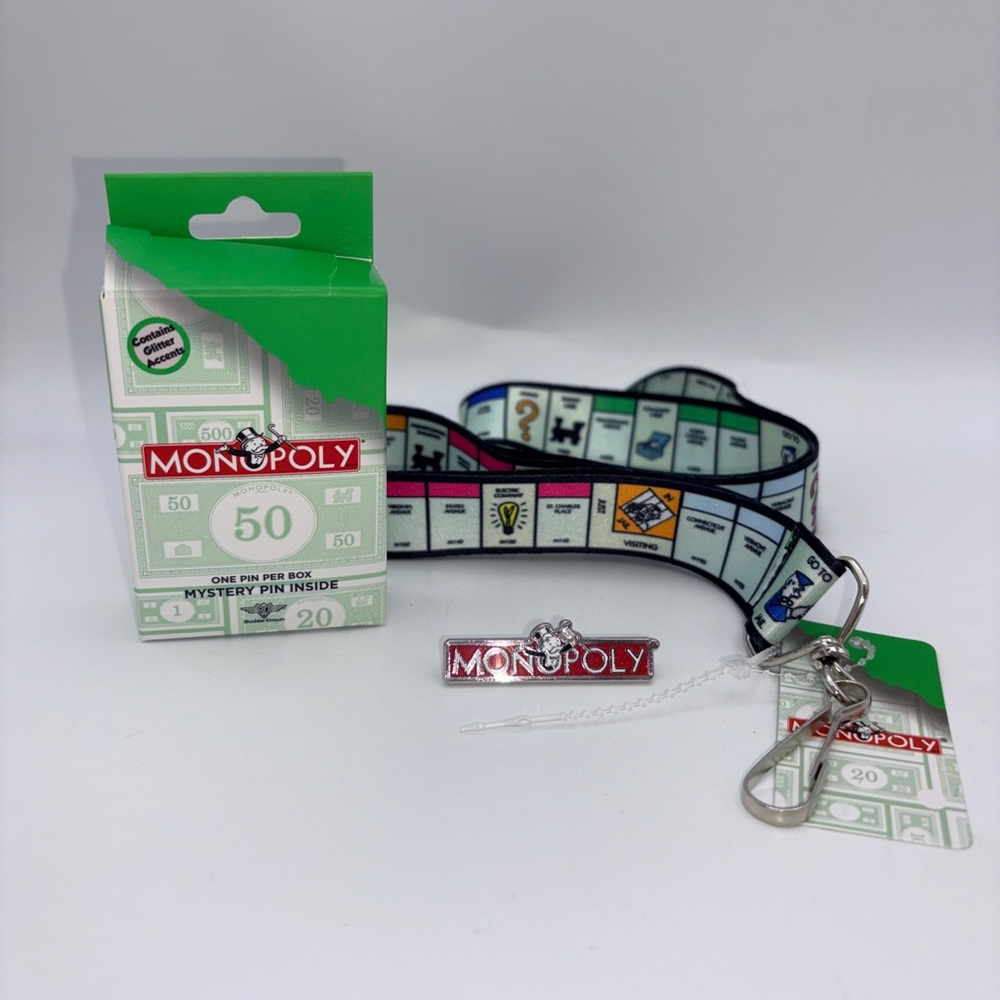 Buckle-Down Monopoly Lanyard & Pin Set in Green and Multicolor